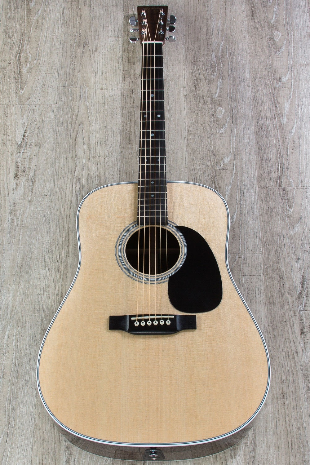 Martin D-28E Dreadnought Acoustic-Electric Guitar with Hard Case - Natural