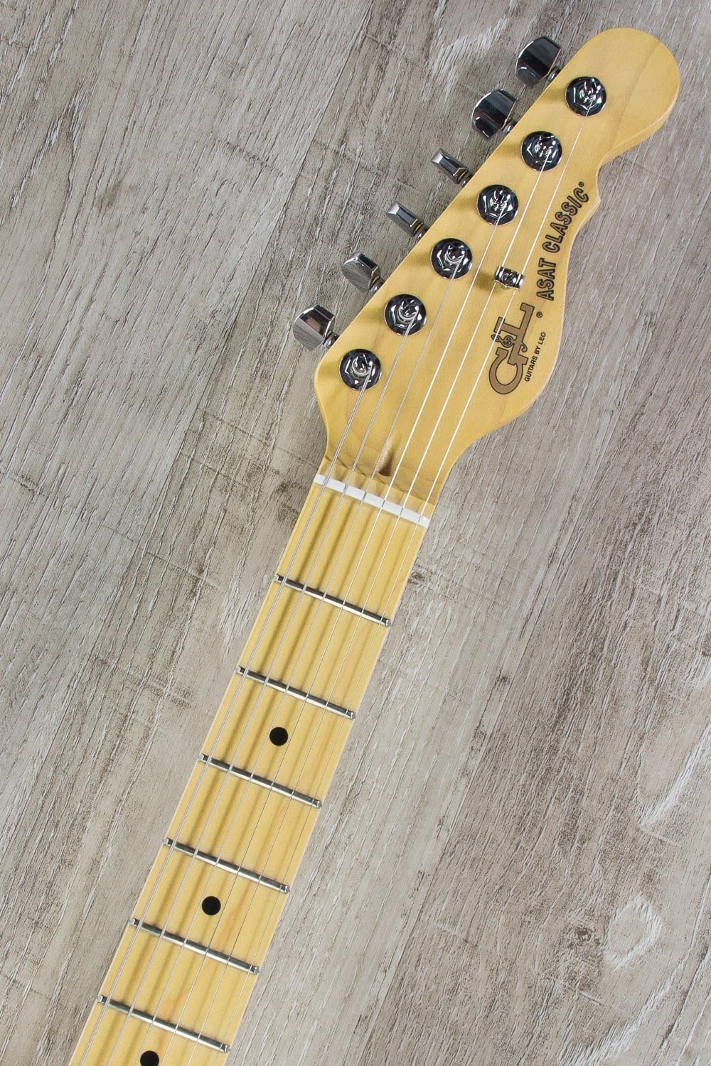 G&L USA ASAT Classic S Electric Guitar, Maple Fingerboard, Hard Case - Himalayan Blue