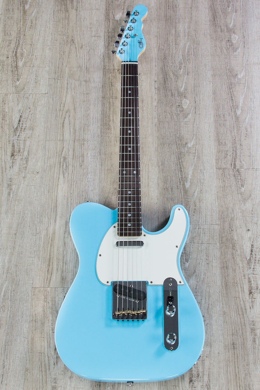 G&L USA ASAT Classic Alnico Electric Guitar, Maple Fingerboard, Hard Case - Himalayan Blue