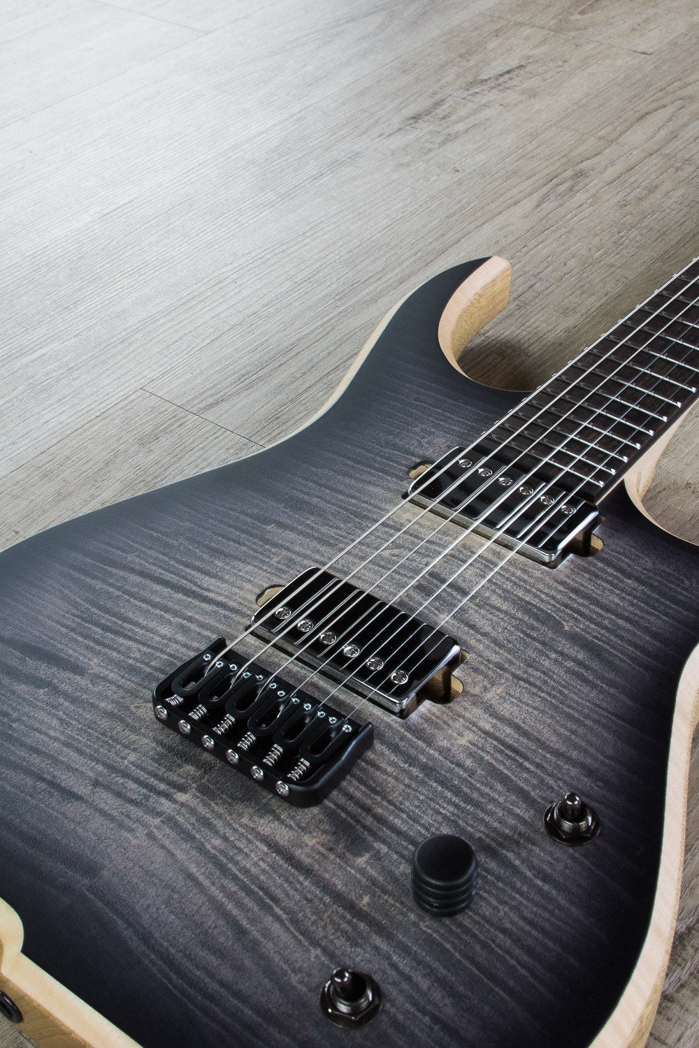 Skervesen Raptor 6 Electric Guitar, 5A Flame Maple Top, Hiscox Hard Case - Graphite Burst Satin