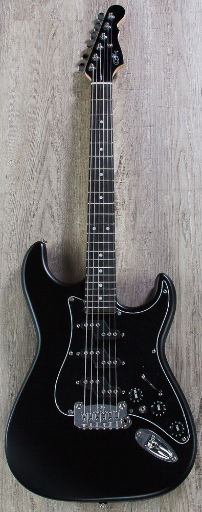 G&L USA Comanche Electric Guitar, Ebony Fingerboard, Hard Case - Jet Black