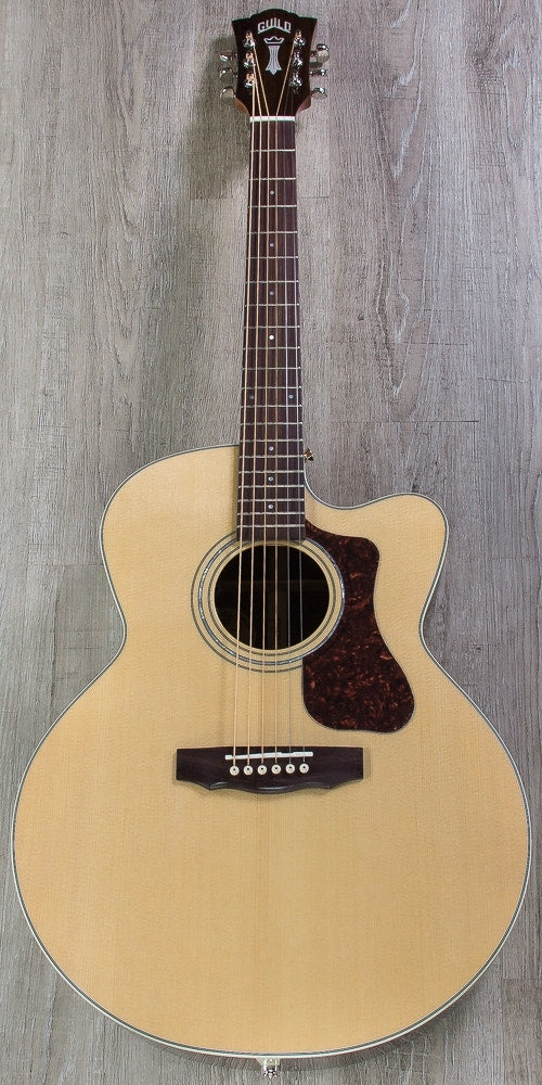 Guild F-150 Jumbo CE Acoustic-Electric Guitar, Fishman Pickup, Polyfoam Case - Natural