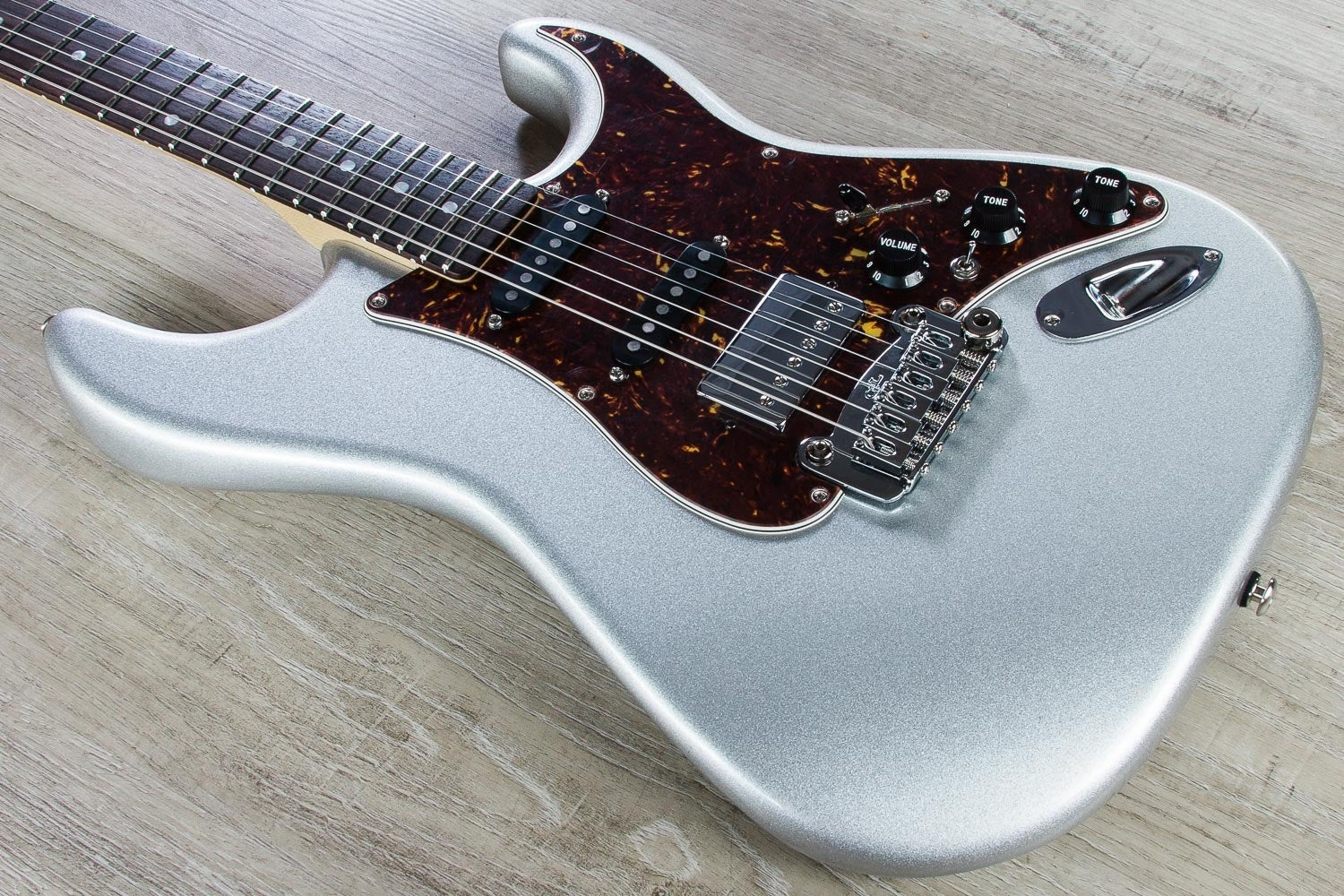 G&L USA Legacy HSS Electric Guitar, Rosewood Fingerboard, Hard Case - Silver Metallic