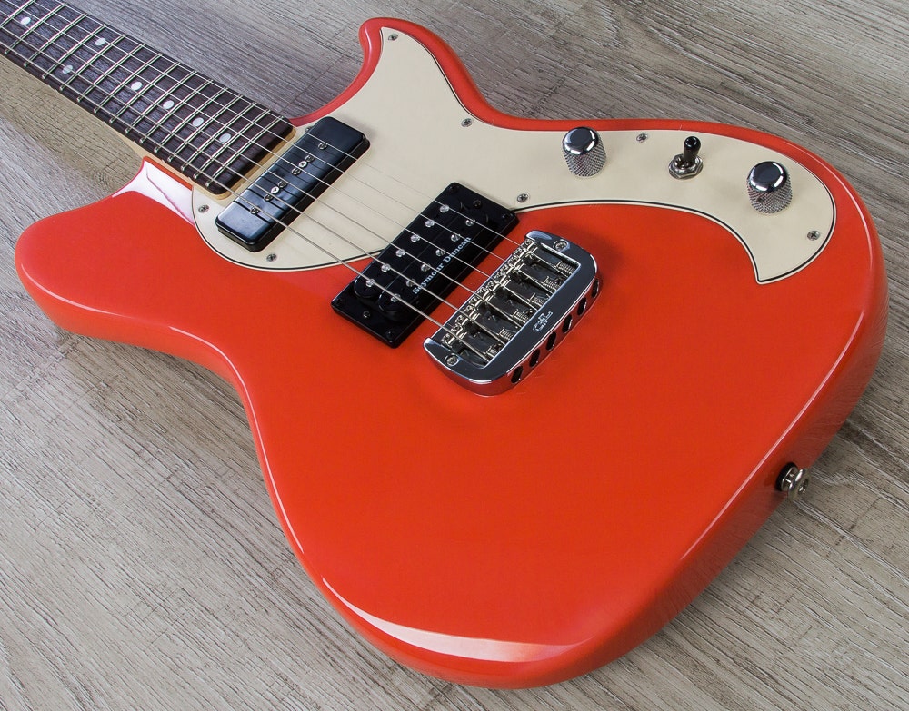 G&L USA Fallout Electric Guitar, Rosewood Fingerboard, Hard Case - Fullerton Red