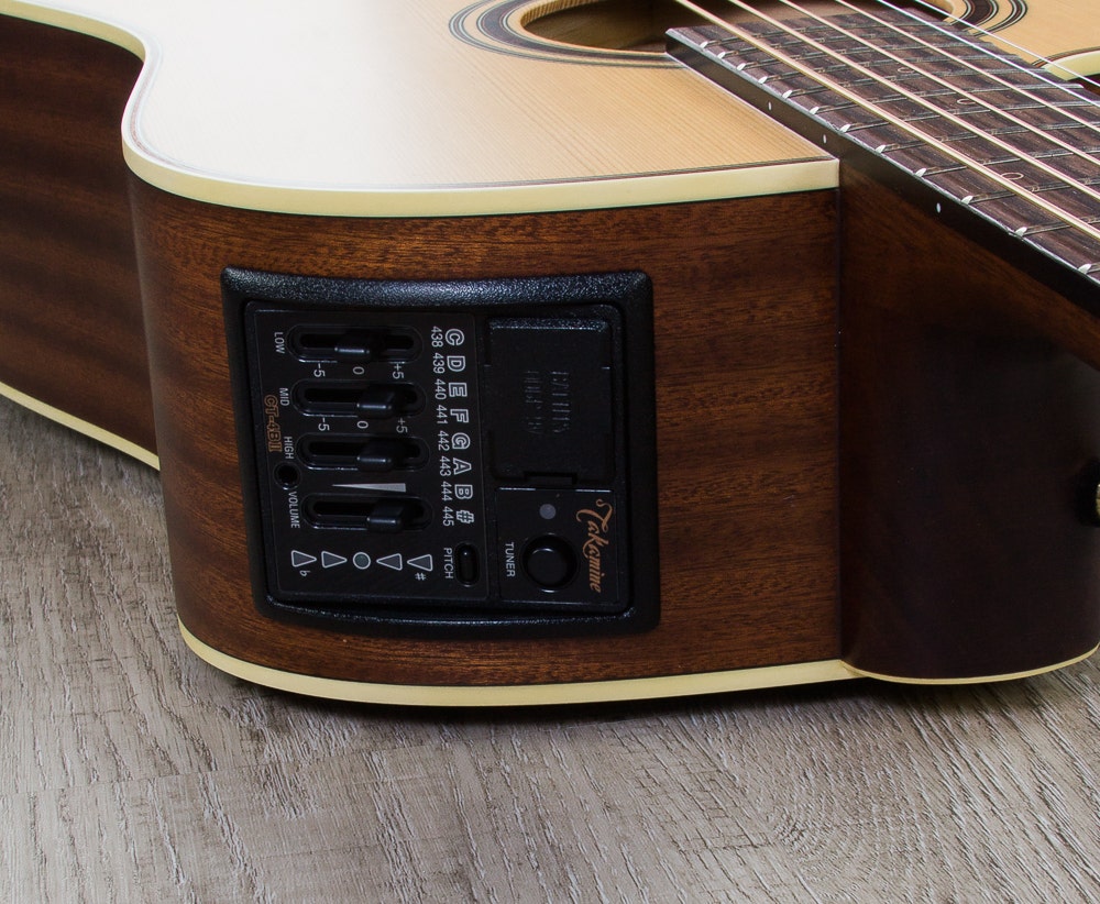 Takamine P3DC-LH Left-Handed Acoustic-Electric Guitar