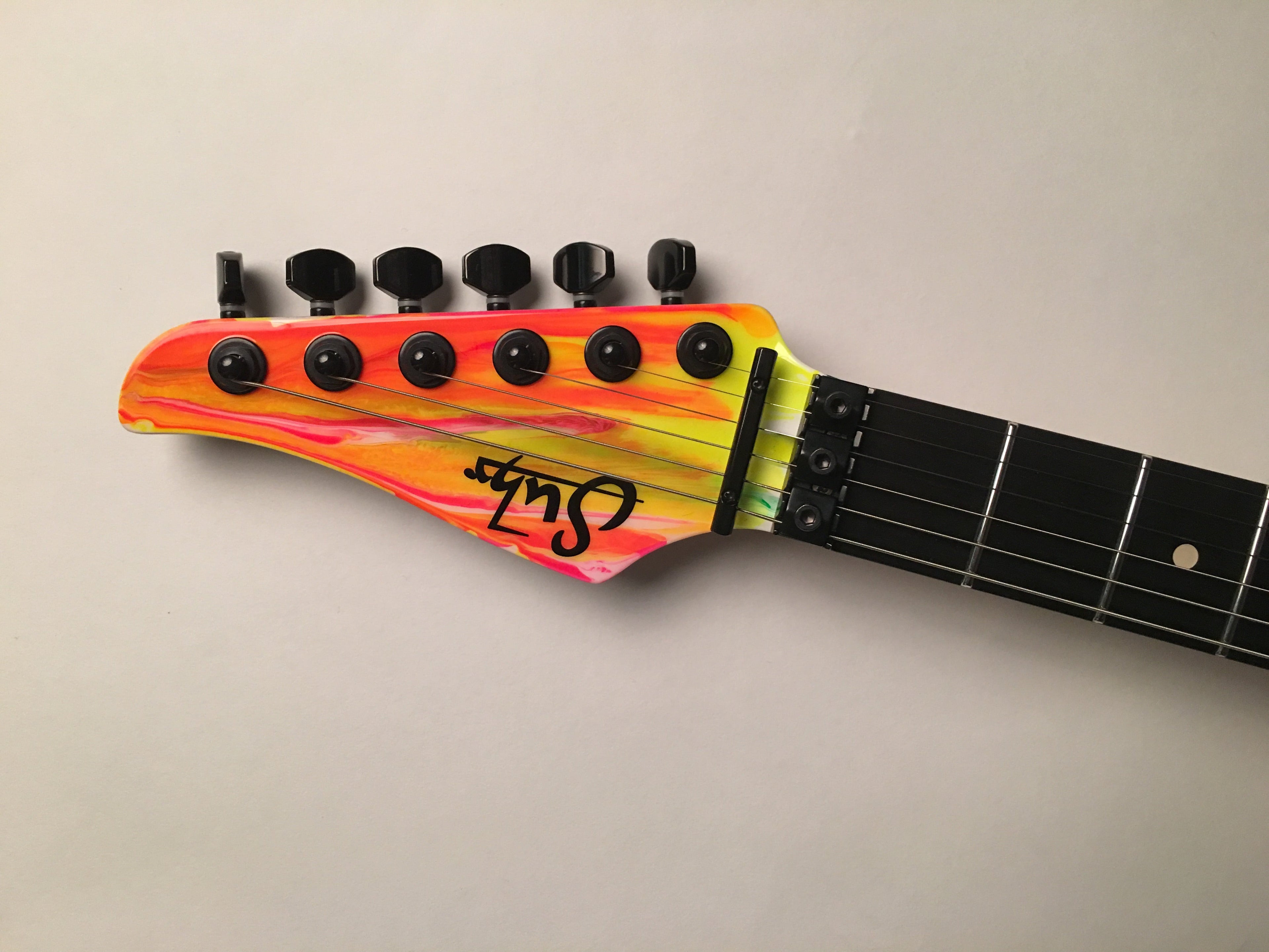 Suhr 80's Shred MKII Ebony Fingerboard Electric Guitar with Hard Case - Drip Finish (JST6V4Q)
