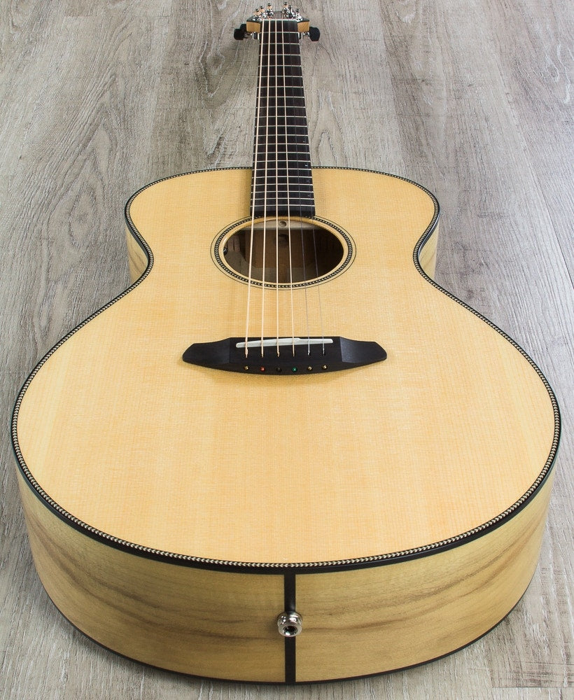 Breedlove Oregon Concert Acoustic-Electric Guitar, Sitka Spruce / Myrtlewood, with Hard Case