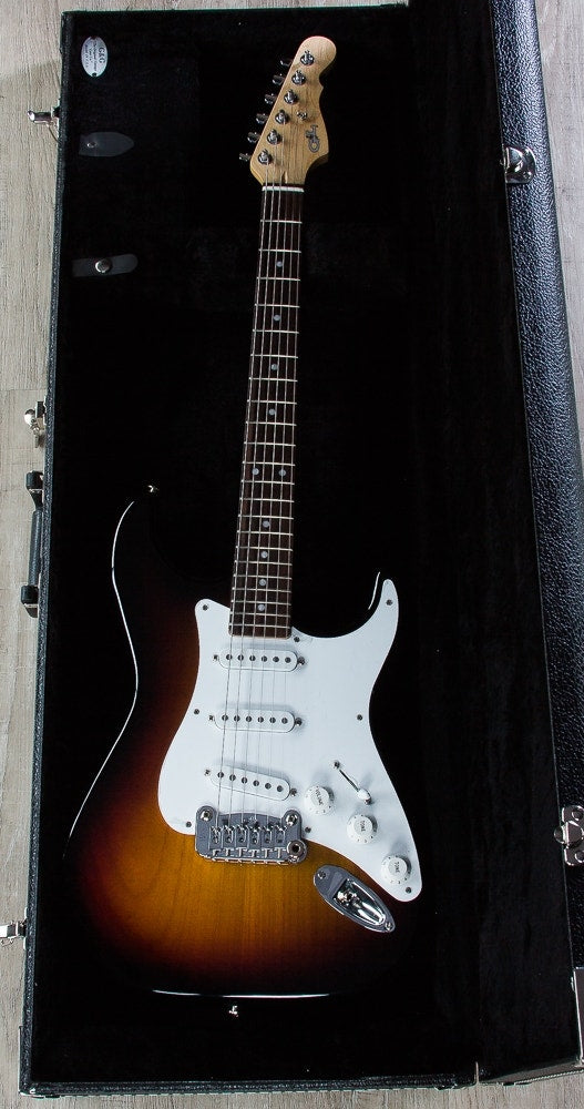 G&L USA Legacy Electric Guitar, Rosewood Fretboard, Hard Case - 3-Tone Sunburst