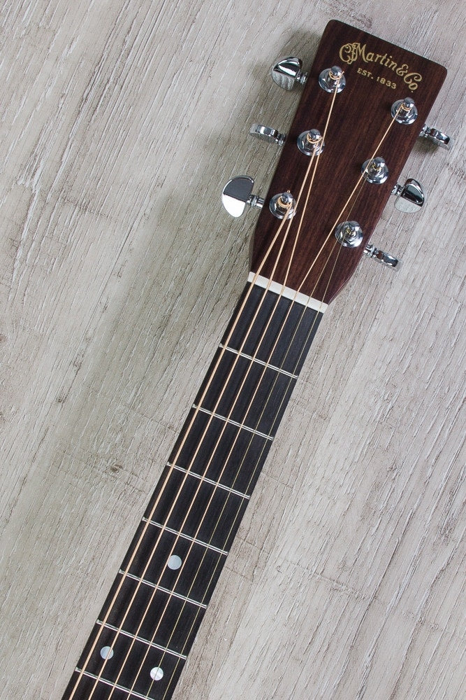 Martin Standard Series D‑28 Dreadnought Acoustic Guitar with Case - Natural