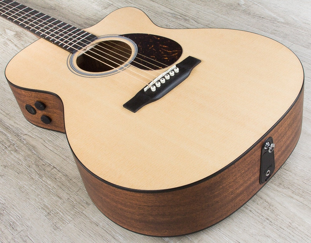 Martin Performing Artist Series OMCPA4 Acoustic-Electric Guitar with Case - Natural