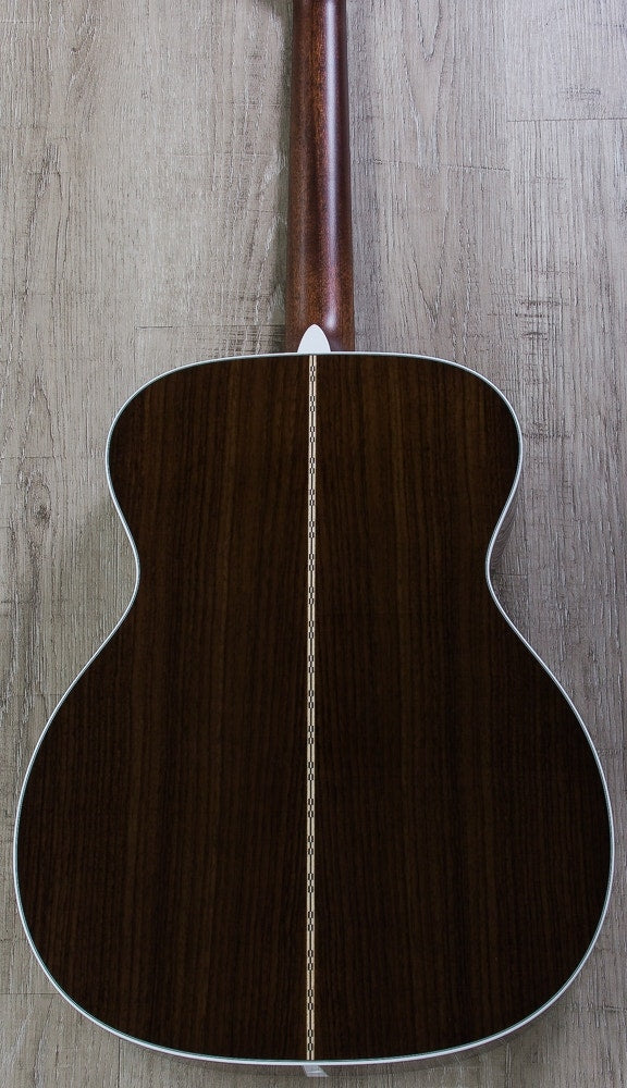 Martin Standard Series 000‑28 Auditorium Acoustic Guitar with Case - Natural
