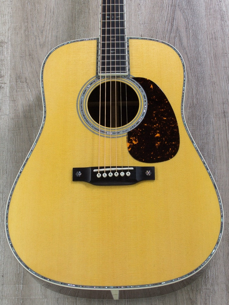 Martin Standard Series D‑42 Dreadnought Acoustic Guitar, Ebony Fingerboard, Hard Case - Natural
