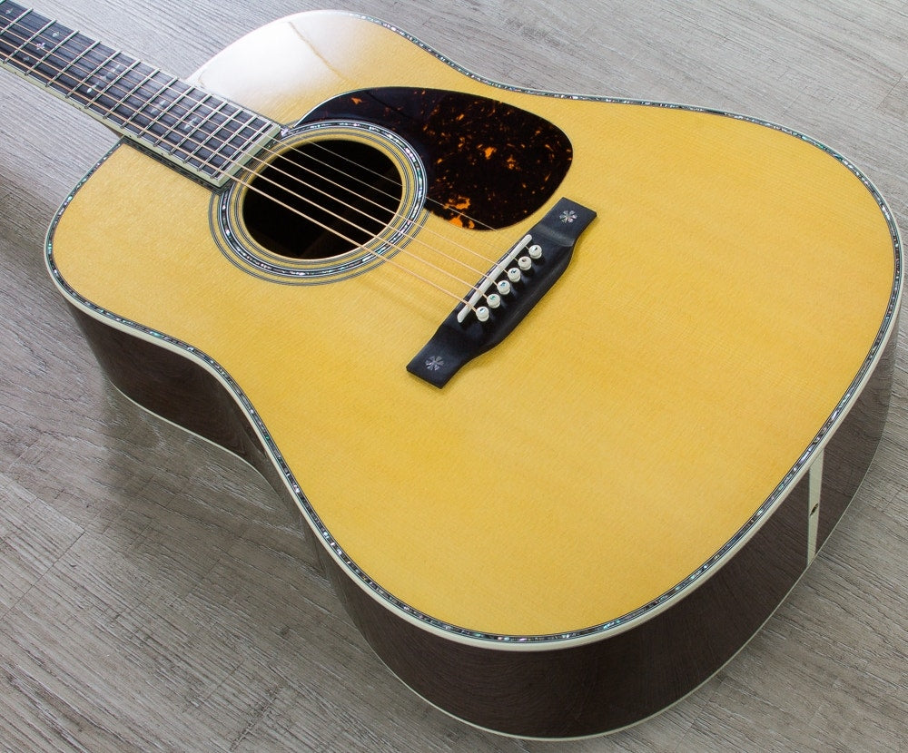 Martin Standard Series D‑42 Dreadnought Acoustic Guitar, Ebony Fingerboard, Hard Case - Natural