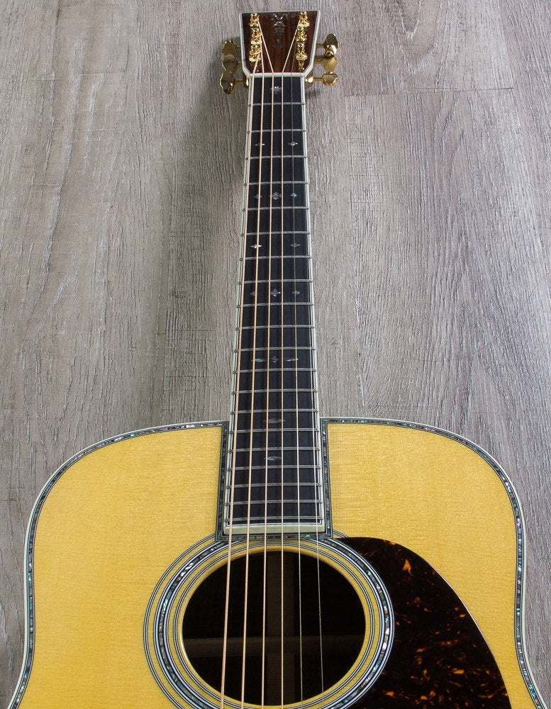Martin Standard Series D‑42 Dreadnought Acoustic Guitar, Ebony Fingerboard, Hard Case - Natural