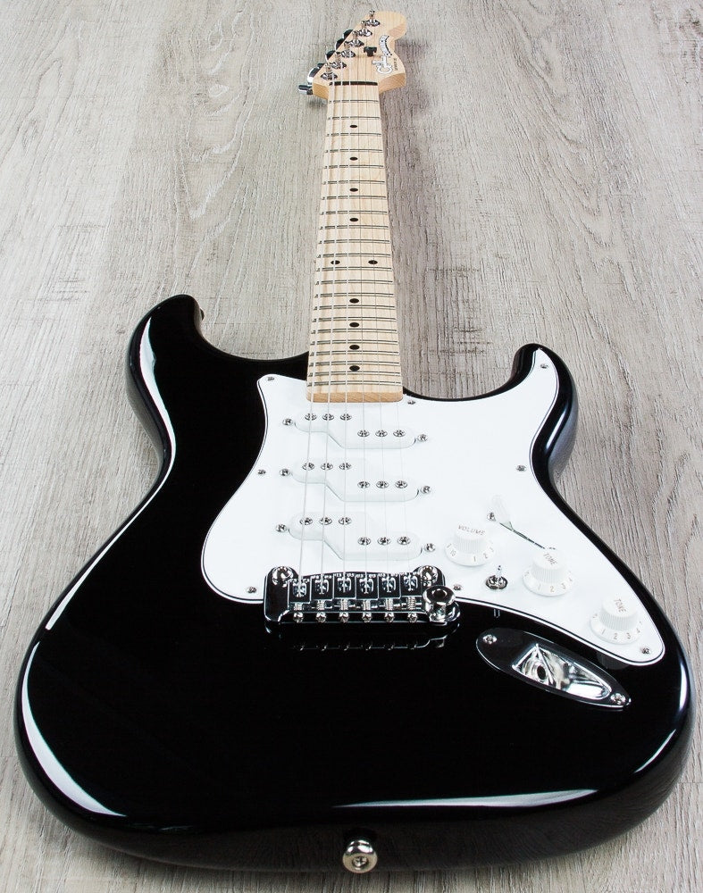 G&L USA Comanche Electric Guitar, Maple Fingerboard, Hard Case - Jet Black