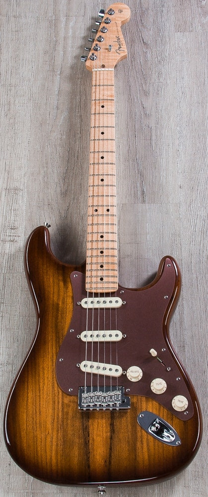 Fender Limited Edition Shedua Top Stratocaster Electric Guitar and Hard Case - Shaded Edge Burst