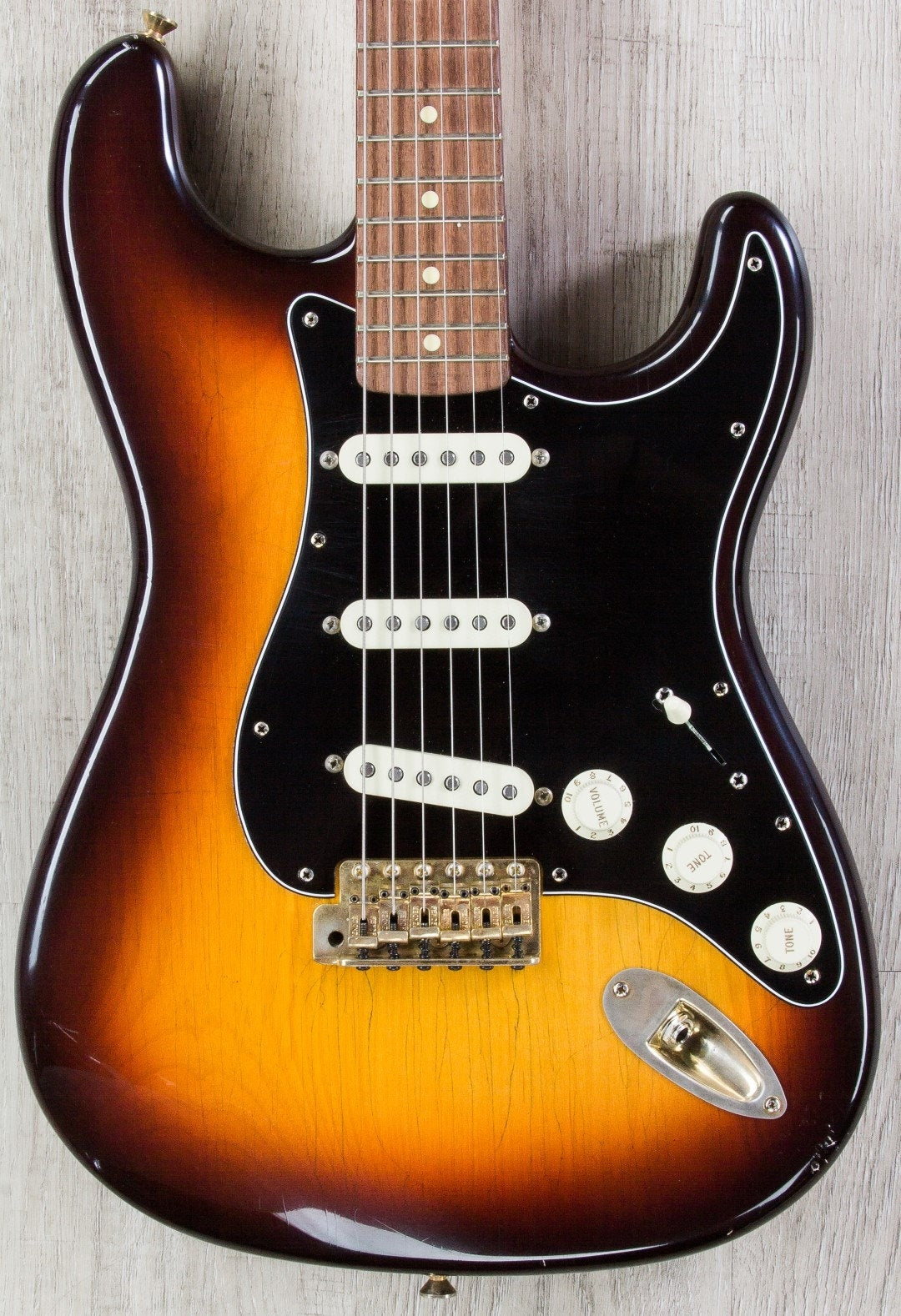 Iconic Custom Guitars Texas Flood Vintage Electric Guitar, Left-Handed Tremolo Arcane Pickups, Hard Case - Aged 3-Tone Burst Finish (Open Box)