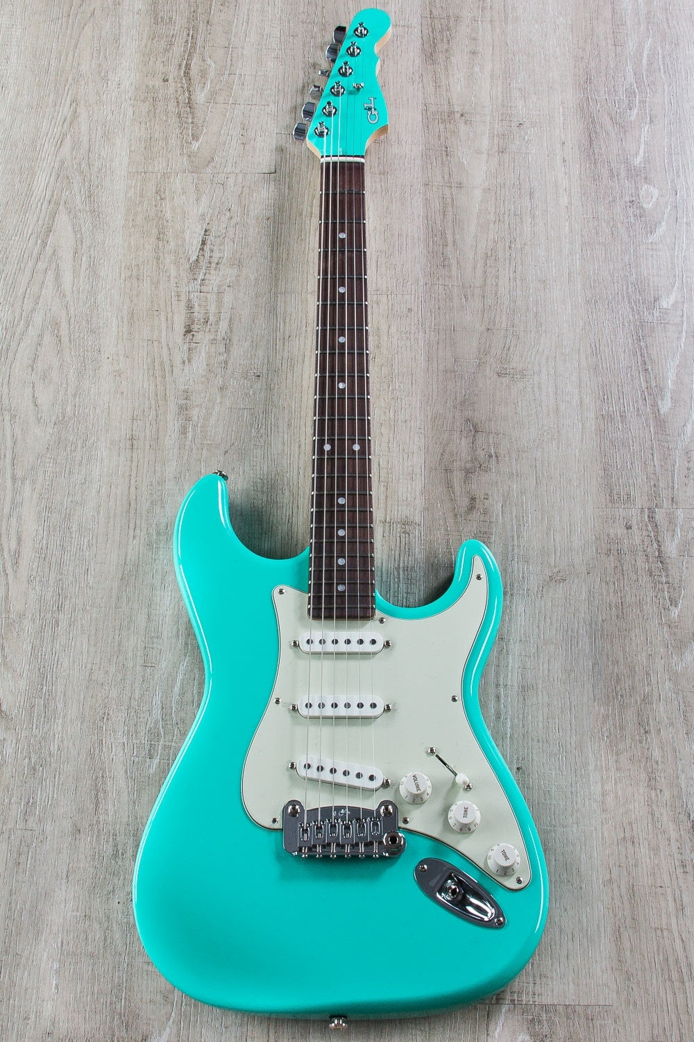 G&L USA Legacy Electric Guitar, Rosewood Fingerboard, Hard Case - Belair Green