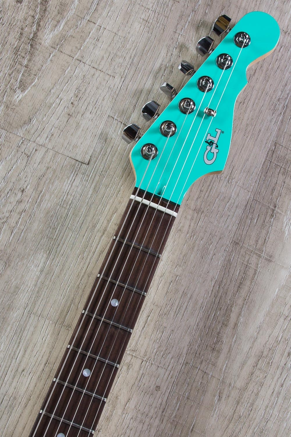G&L USA Legacy Electric Guitar, Rosewood Fingerboard, Hard Case - Belair Green
