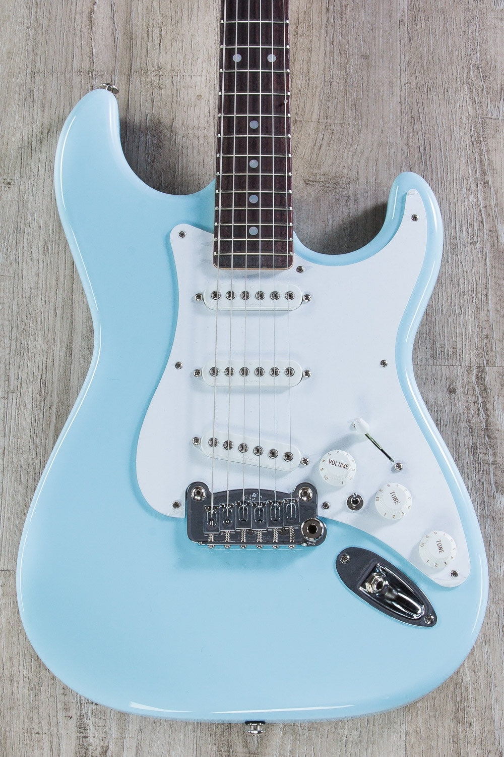 G&L USA S-500 Electric Guitar, Rosewood Fingerboard, Hard Case - Sonic Blue