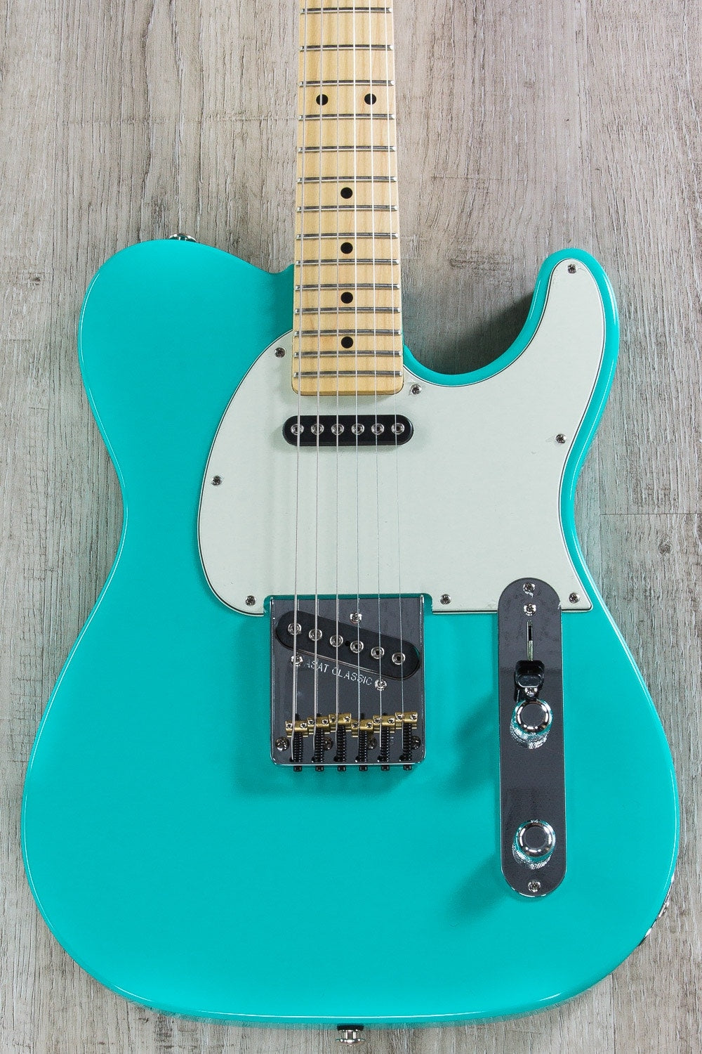 G&L USA ASAT Classic Electric Guitar, Maple Fingerboard, Hard Case - Belair Green
