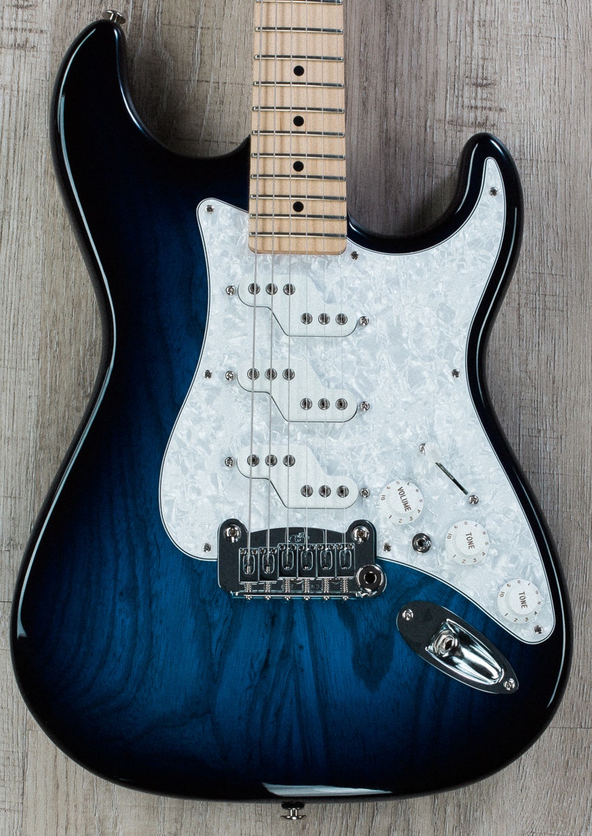 G&L USA Comanche Electric Guitar, Maple Fingerboard, Hard Case - Blueburst