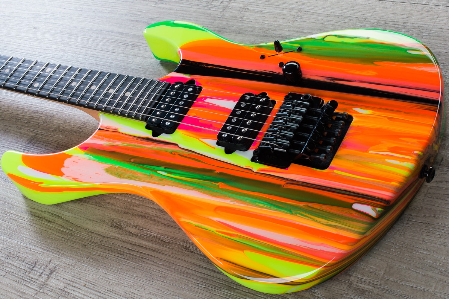 Suhr 80's Shred MKII Ebony Fingerboard Electric Guitar with Hard Case - Drip Finish (JST3W8R)