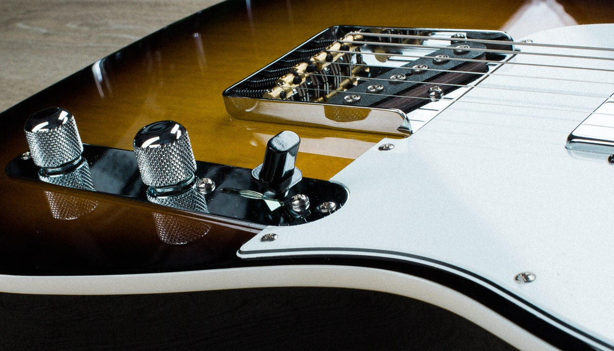 G&L USA ASAT Classic Bluesboy Empress Electric Guitar Rosewood Fretboard with Case - Tobacco Sunburst Finish