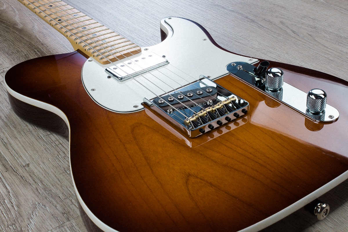G&L USA ASAT Classic Bluesboy Electric Guitar Maple Neck and Fretboard with Case - Old School Tobacco Sunburst