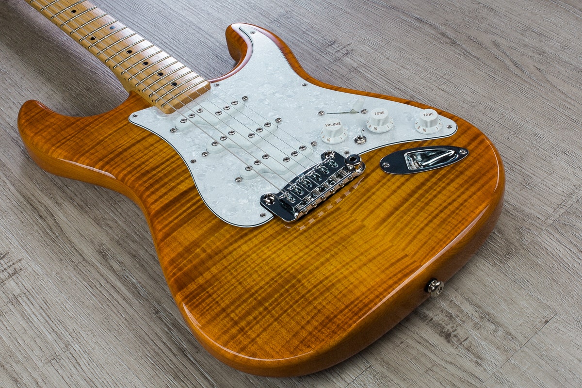 G&L USA Comanche Electric Guitar Maple Neck and Fretboard with Case - Honeyburst Finish