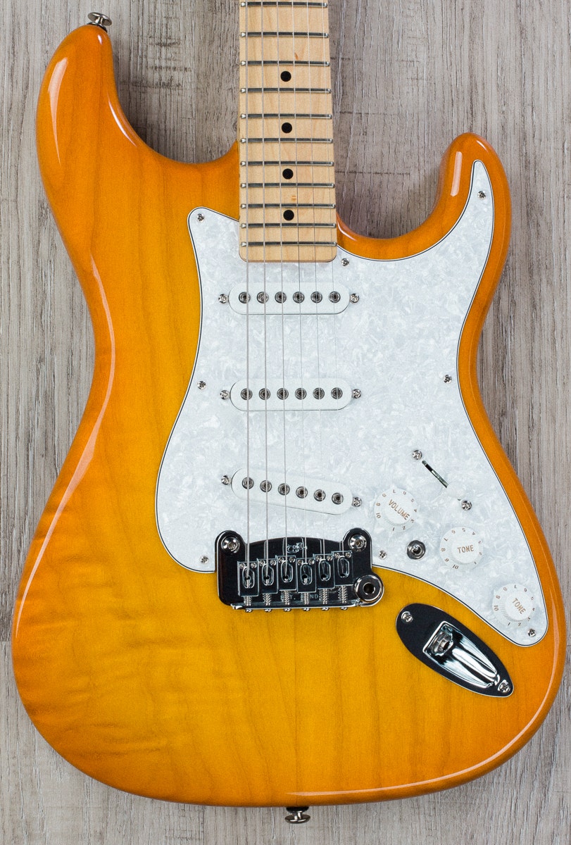 G&L USA S-500 Single Coil Electric Guitar Maple Neck and Fretboard  Case - Honeyburst Finish