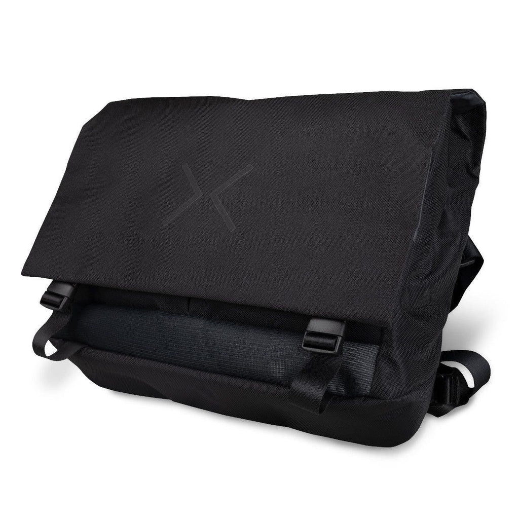 Line 6 HX Messenger Bag for HX Stomp XL, HX Stomp, and HX Effects