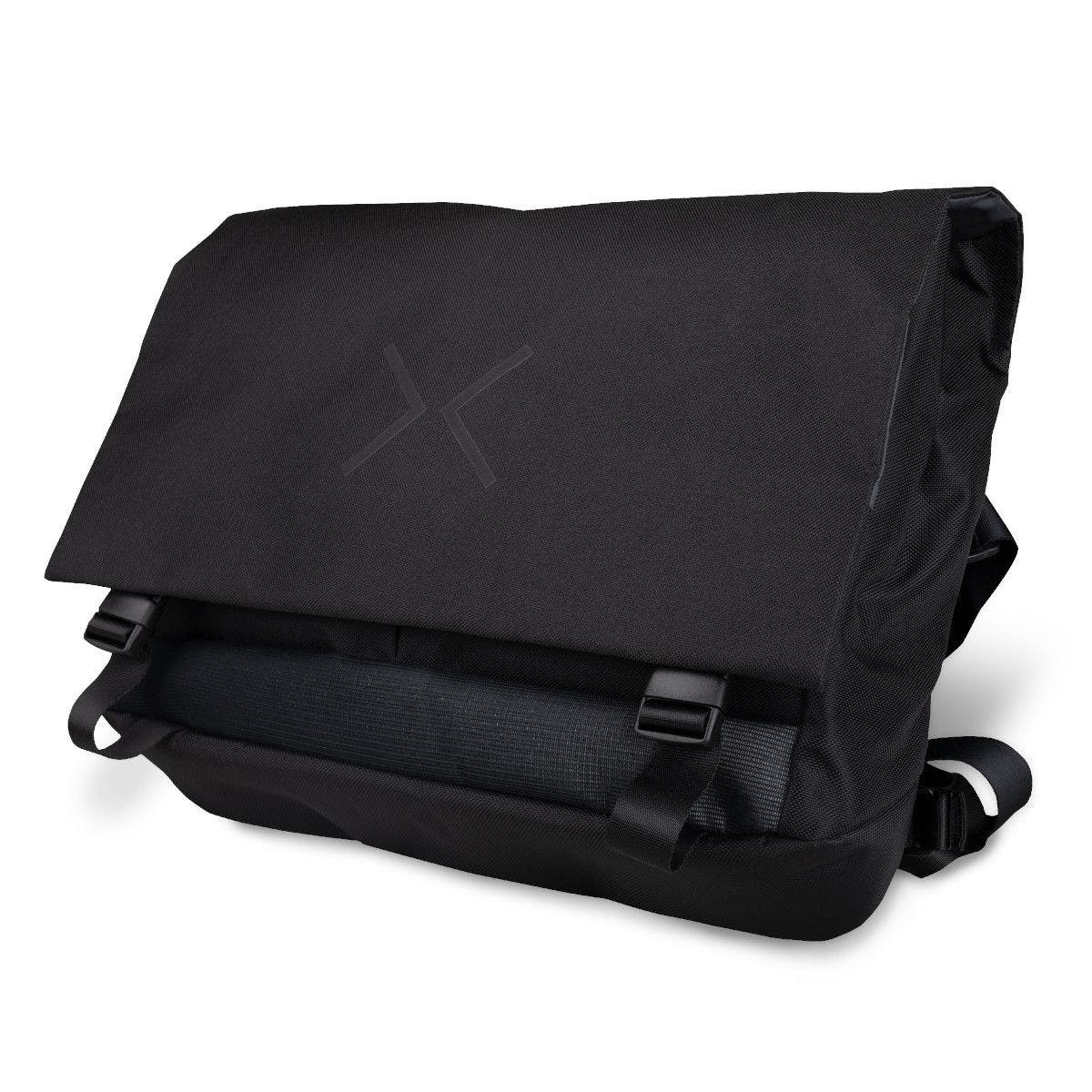 Line 6 HX Messenger Bag for HX Stomp XL, HX Stomp, and HX Effects