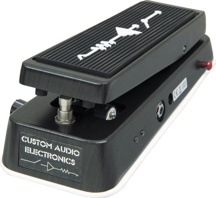 MXR MC404 Custom Audio Electronics Dual Inductor Wah Guitar Effects Pedal