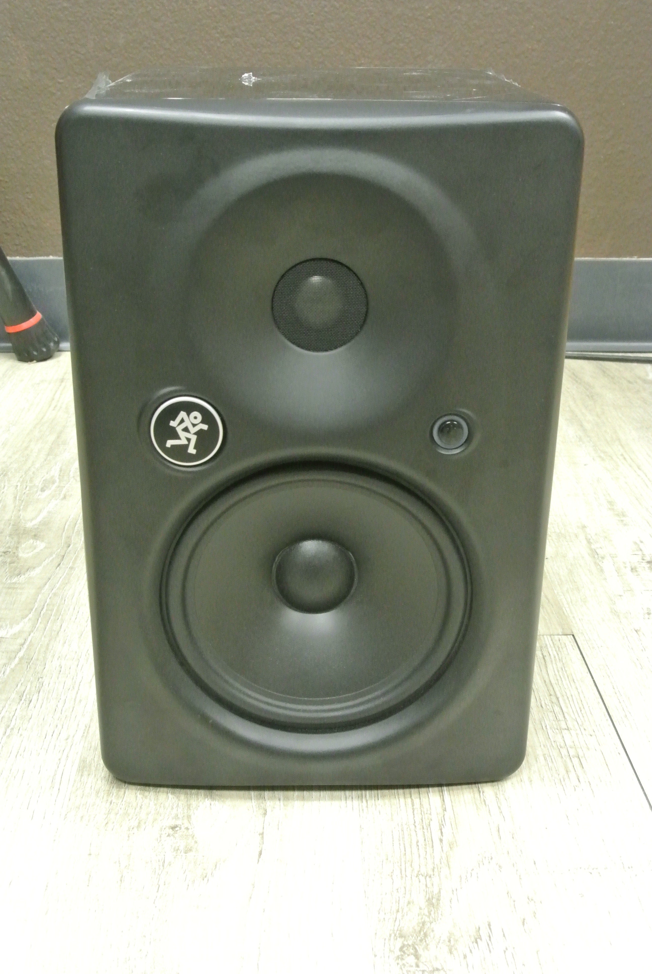 Mackie HR624mk2 6.7" 2-Way 140W Active Studio Monitor (Open Box)
