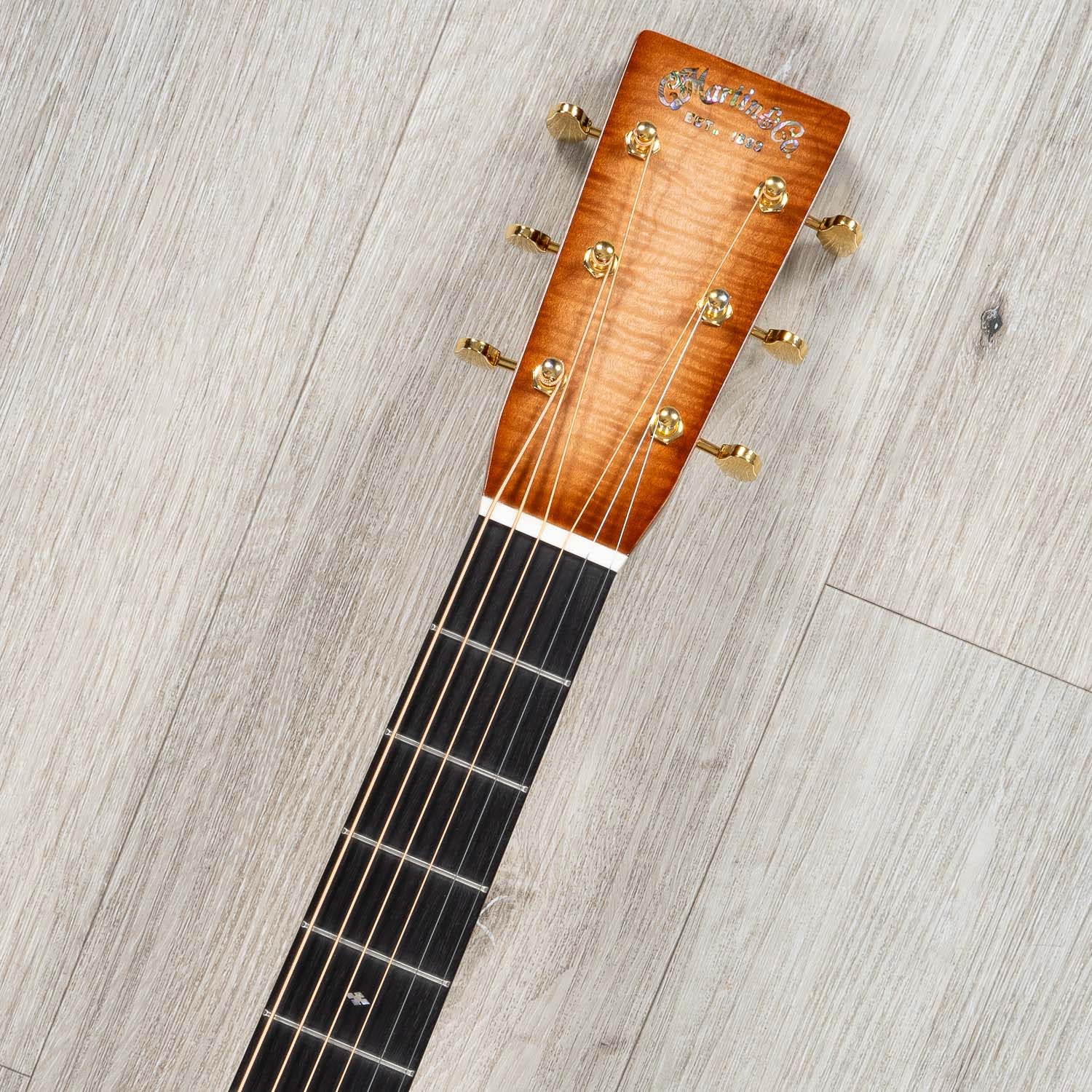 Martin Custom Shop GP-28 Grand Performance Cutaway Acoustic Guitar, Pacific Big Leaf Flamed Maple, Toasted Burst