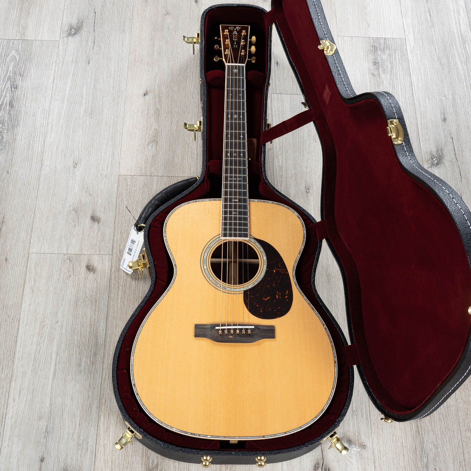 Martin Custom Shop 000-41 Inspired Acoustic Guitar, Wild Grain Indian Rosewood, VTS Sitka Spruce