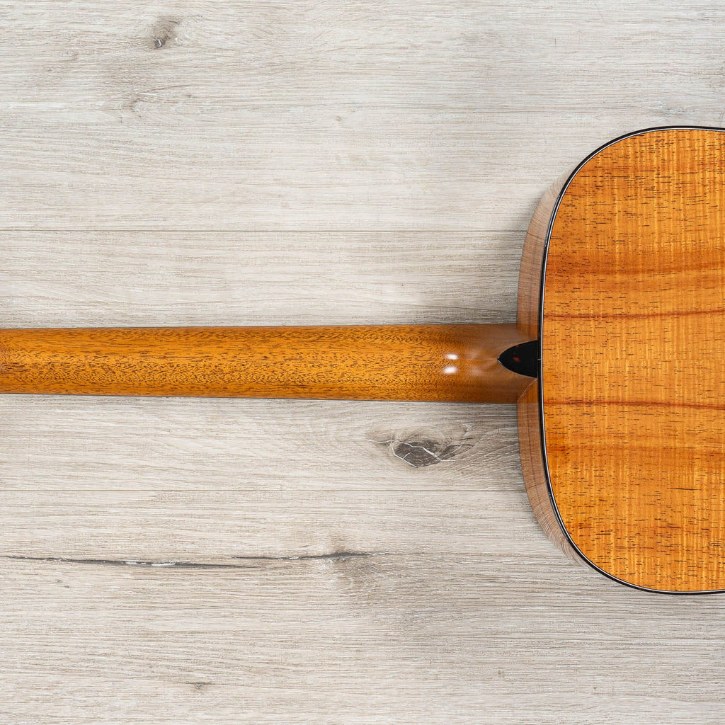 Martin Custom Shop D-28 Inspired Dreadnought Acoustic Guitar, Flamed Koa Back & Sides, VTS Sitka Spruce Top
