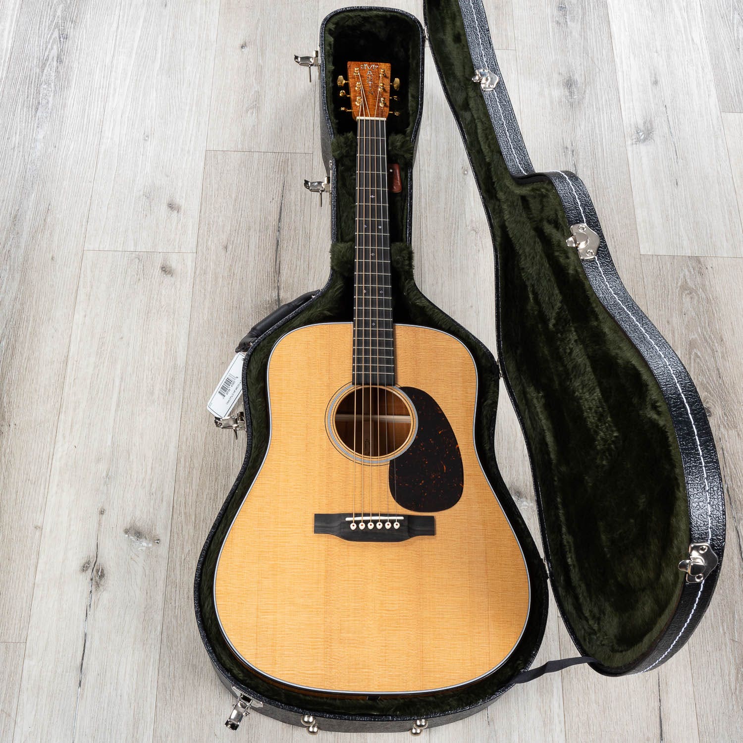 Martin Custom Shop D-28 Inspired Dreadnought Acoustic Guitar, Flamed Koa Back & Sides, VTS Sitka Spruce Top