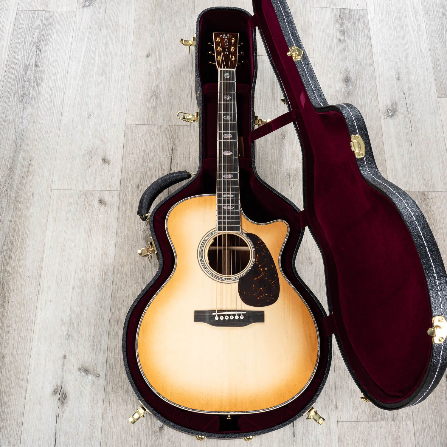 Martin Custom Shop GP-41 Grand Performance Cutaway Acoustic-Electric Guitar, Guatemalan Rosewood, Italian Alpine Spruce, Toasted Burst