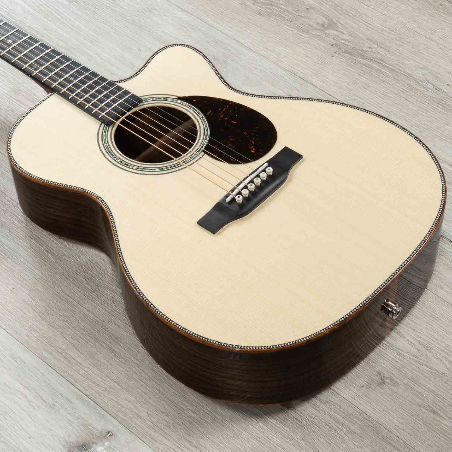 Martin Custom Shop OM-28 Venetian Cutaway Acoustic-Electric Guitar, Wild Grain Rosewood Sides & Back