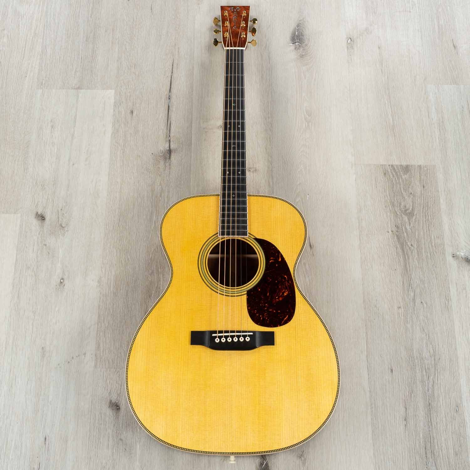 Martin Custom Shop D-28 Inspired Quilt Bubinga Dreadnought Acoustic Guitar, Sitka Spruce Top