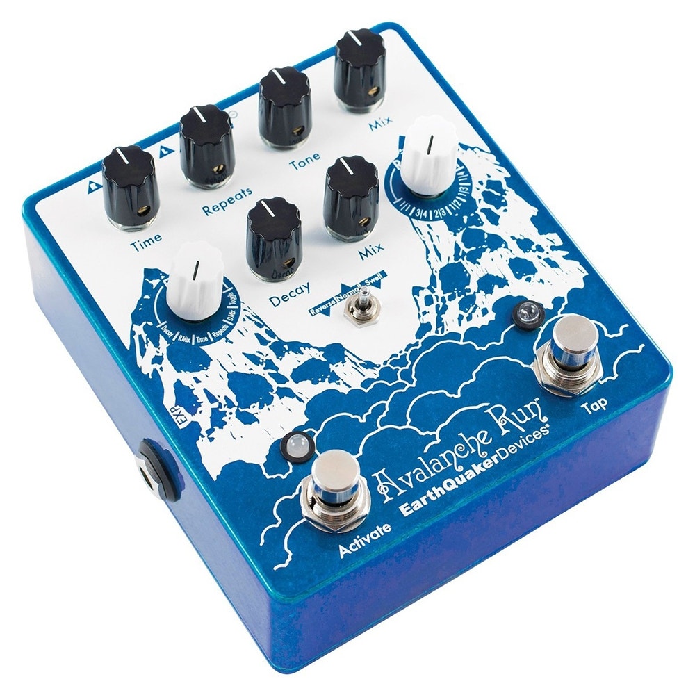 EarthQuaker Devices Avalanche Run V2 Delay and Reverb Guitar Effects Pedal