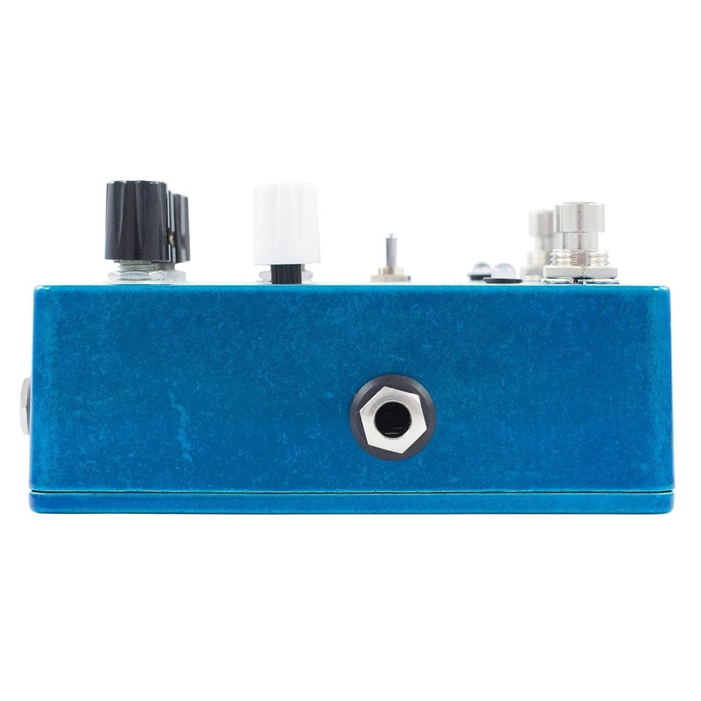 EarthQuaker Devices Avalanche Run V2 Delay and Reverb Guitar Effects Pedal