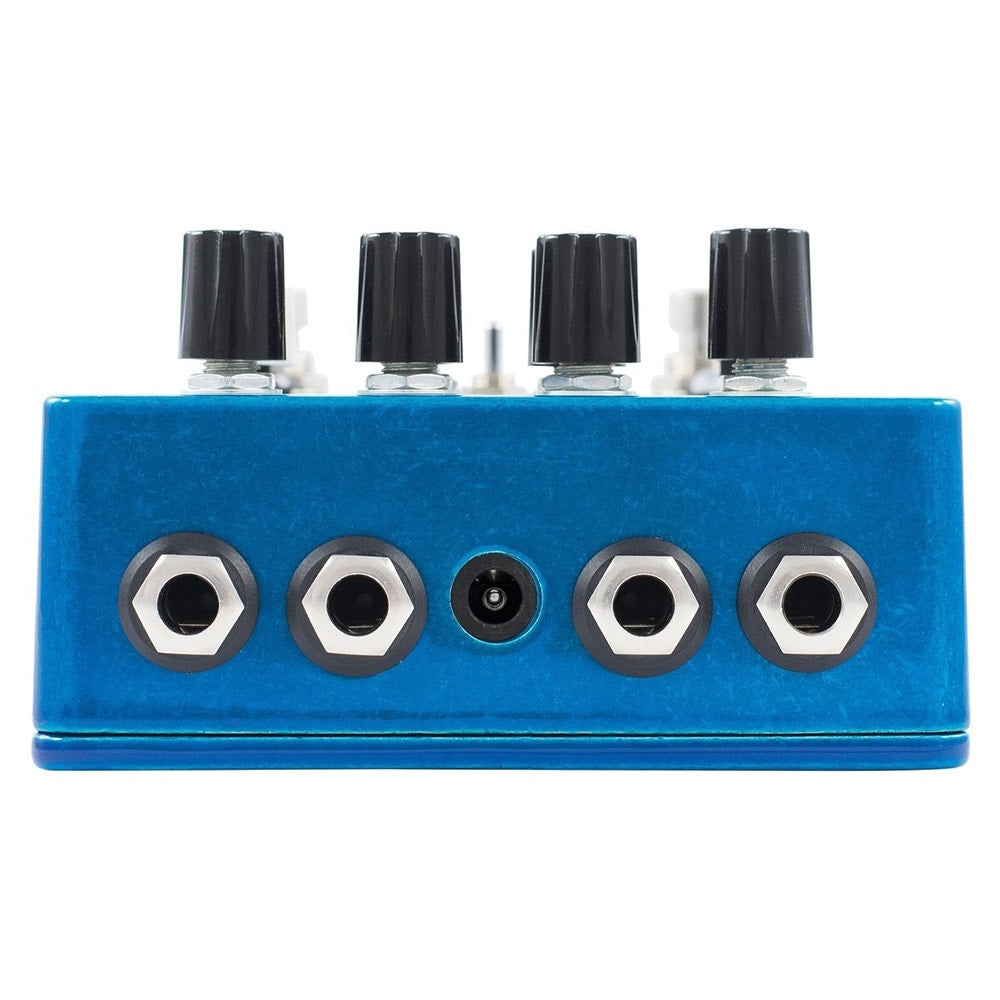 EarthQuaker Devices Avalanche Run V2 Delay and Reverb Guitar Effects Pedal