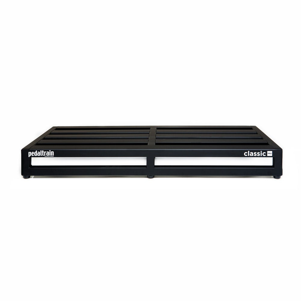 Pedaltrain Classic Pro 32"x16" Pedalboard with Tour Case and Wheels