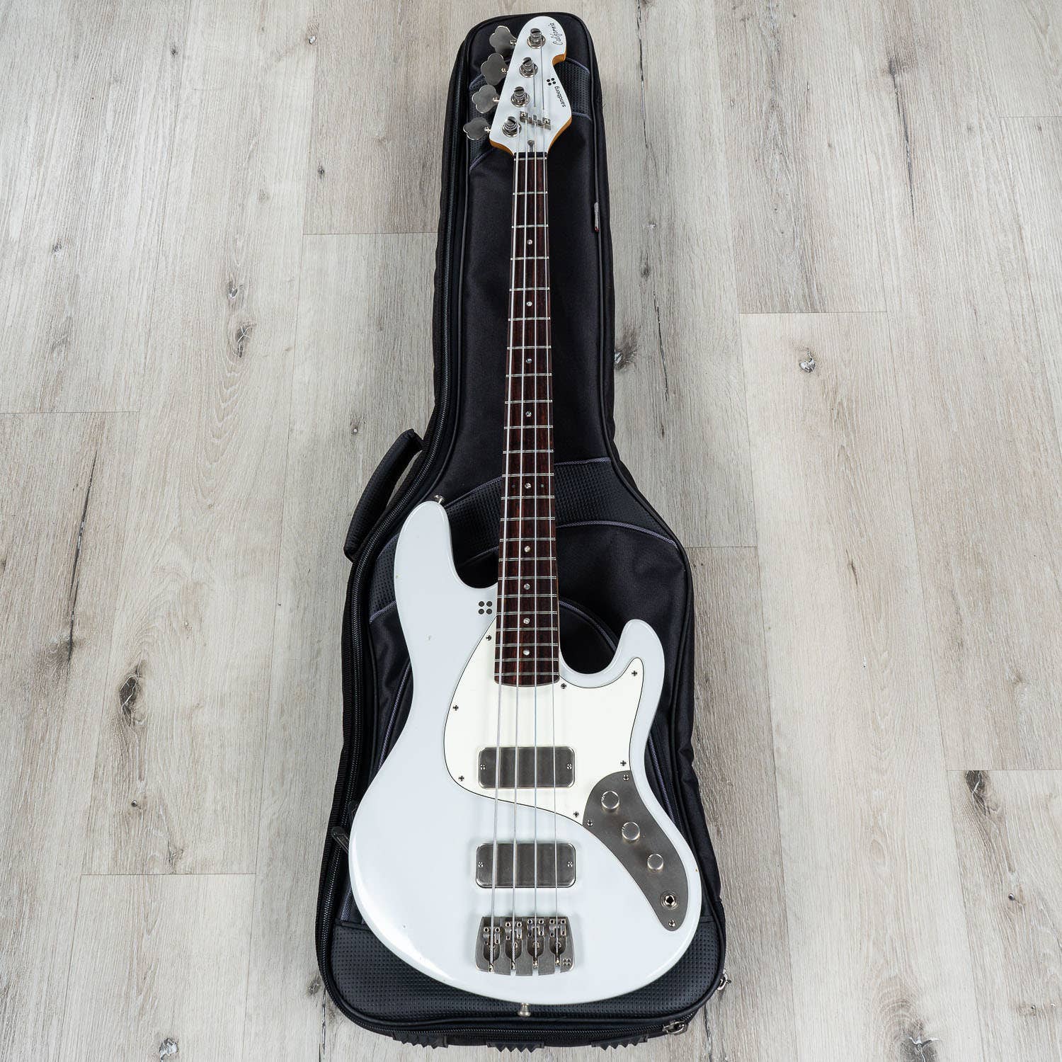 Sandberg Limited Edition TT-4 Bass Guitar, Rosewood Fretboard, Light Gray Soft Aged Finish