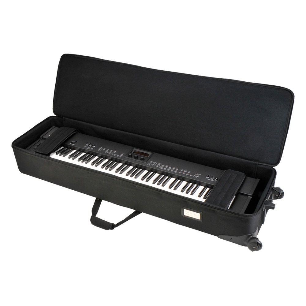 SKB Cases 1SKB-SC88NKW Soft Case for 88-Note Narrow (57"x15") Keyboards