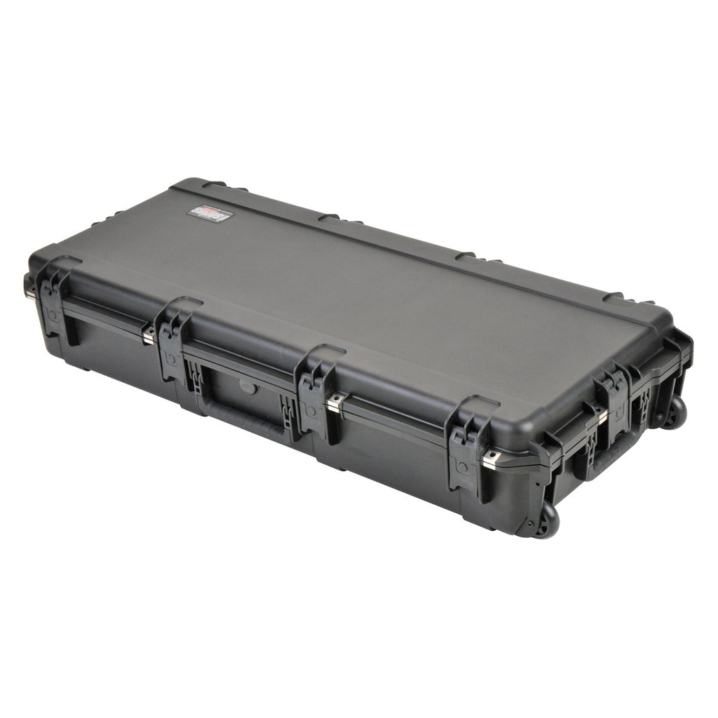 SKB 3i-4217-30 iSeries Waterproof Classical / Thinline Acoustic Guitar Case
