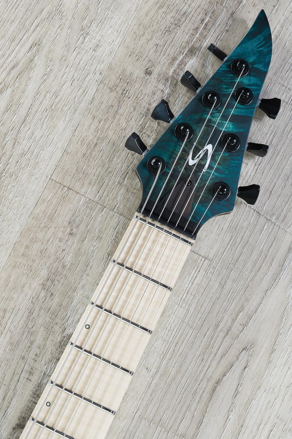 Skervesen Chimera 7 - 7-String Electric Guitar, Flamed Maple Fretboard, Hard Case - Aqua